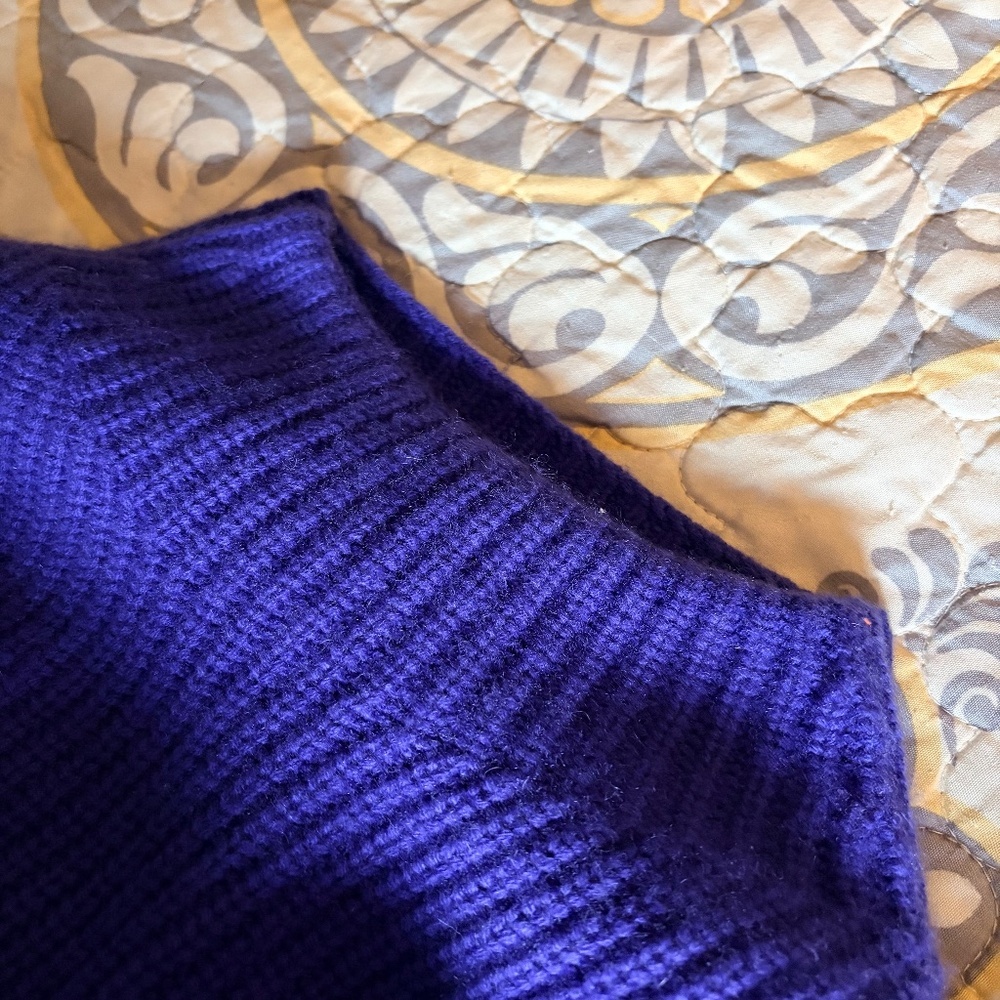 Athleta Wool, Cashmere Purple Azalea Chunky Mock Neck Cross over Sweater, Medium - Picture 11 of 11